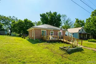 505 S Linn Ave, New Melle, MO 65013 - Photo 3