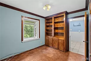 425 Linum Ln, Webster Groves, MO 63119 - Photo 11