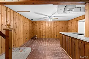 425 Linum Ln, Webster Groves, MO 63119 - Photo 17
