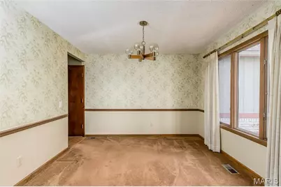 1938 Riverwood Trails Drive, Hazelwood, MO 63031 - Photo 5