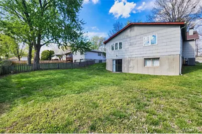 1938 Riverwood Trails Drive, Hazelwood, MO 63031 - Photo 27