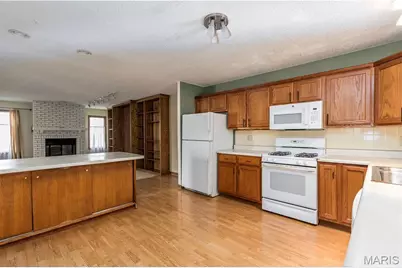 1938 Riverwood Trails Drive, Hazelwood, MO 63031 - Photo 7