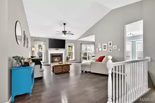 192 Roxbury Dr, O'Fallon, MO 63366 - Photo 5