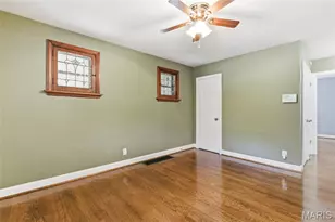 7078 Lindenwood Pl., Saint Louis, MO 63109 - Photo 7