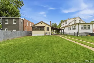 7078 Lindenwood Place, Saint Louis, MO 63109 - Photo 21
