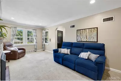 7725 Suffolk Avenue, Saint Louis, MO 63119 - Photo 5