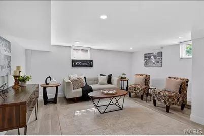 8738 Bridgeport Avenue, Brentwood, MO 63144 - Photo 21