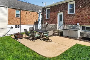 8738 Bridgeport Ave, Brentwood, MO 63144 - Photo 33