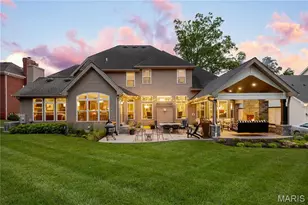 11727 Fawnridge Dr, Des Peres, MO 63131 - Photo 9