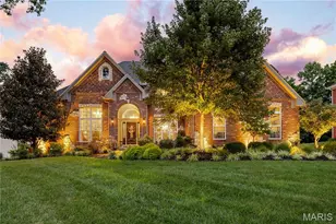 11727 Fawnridge Dr, Des Peres, MO 63131 - Photo 7