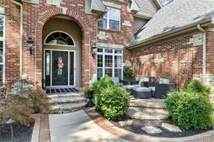 11727 Fawnridge Dr, Des Peres, MO 63131 - Photo 5