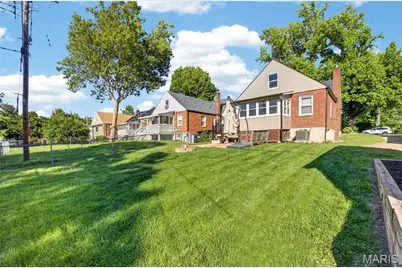 2233 Brown Road, Overland, MO 63114 - Photo 37