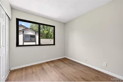 11135 Towering Pines Drive, Florissant, MO 63136 - Photo 21