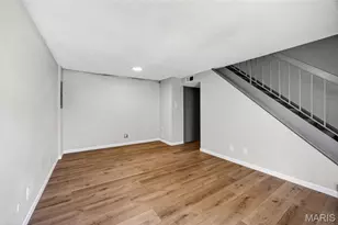 11135 Towering Pines Dr, Florissant, MO 63136 - Photo 17