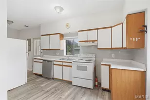 4342 S Compton Ave, Saint Louis, MO 63111 - Photo 11