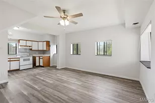 4342 S Compton Ave, Saint Louis, MO 63111 - Photo 13