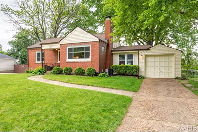 664 Deerhurst Drive, Webster Groves, MO 63119 - Photo 1