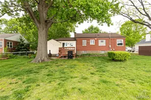 664 Deerhurst Dr, Webster Groves, MO 63119 - Photo 23