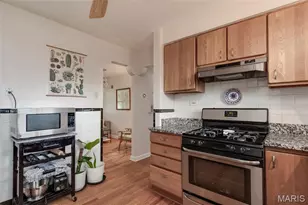 664 Deerhurst Dr, Webster Groves, MO 63119 - Photo 9