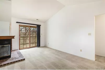 12975 Bryce Canyon Drive #F, Maryland Heights, MO 63043 - Photo 9