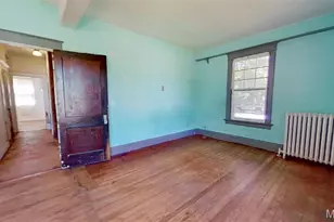 9119 Shelley Ave, Overland, MO 63114 - Photo 19