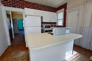9119 Shelley Ave, Overland, MO 63114 - Photo 9