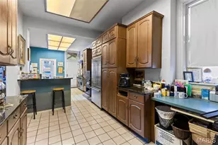 34 Waterman Pl, Saint Louis, MO 63112 - Photo 3