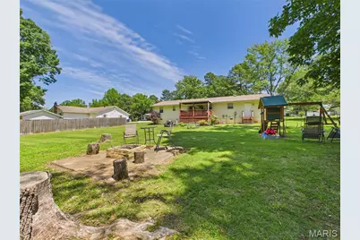 6201 Pinecrest Drive, Poplar Bluff, MO 63901 - Photo 7