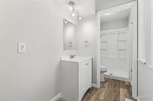 11433 Tobaggon Trl, Florissant, MO 63033 - Photo 9