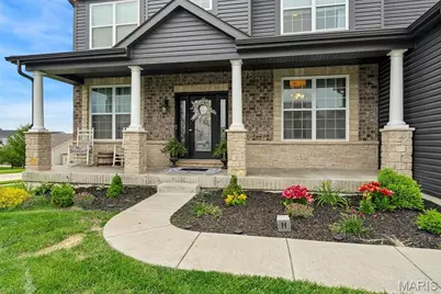 127 Central Park Avenue, Wentzville, MO 63385 - Photo 3