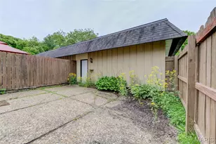 1311 Musket Hollow, Saint Charles, MO 63303 - Photo 17