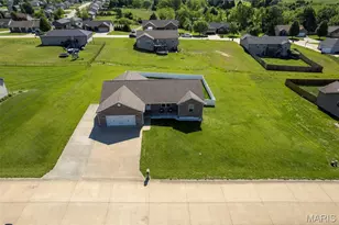 451 Cedar Meadows Dr, Jackson, MO 63755 - Photo 7