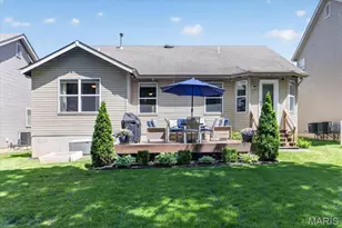 542 Springhurst Pkwy, O'Fallon, MO 63368 - Photo 33