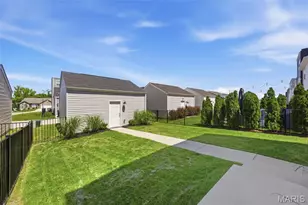 9461 Vandervoort Ct, Crestwood, MO 63126 - Photo 35