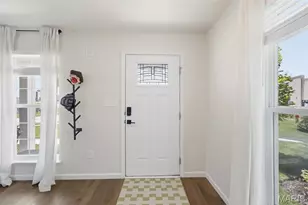 9461 Vandervoort Ct, Crestwood, MO 63126 - Photo 5