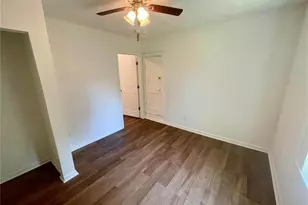 430 Bluff Dr, Saint Louis, MO 63137 - Photo 9