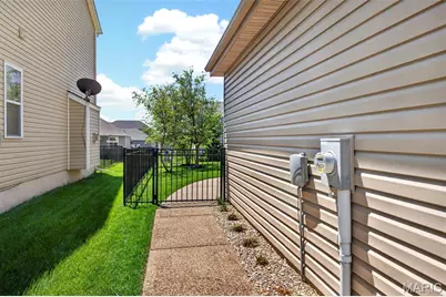 124 Central Park Avenue, Wentzville, MO 63385 - Photo 5