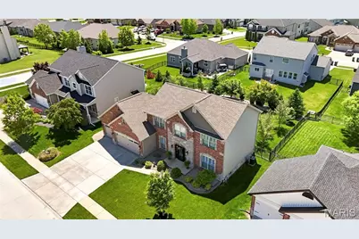124 Central Park Avenue, Wentzville, MO 63385 - Photo 15