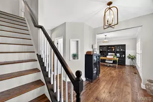 124 Central Park Ave, Wentzville, MO 63385 - Photo 21