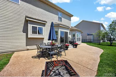 124 Central Park Avenue, Wentzville, MO 63385 - Photo 9