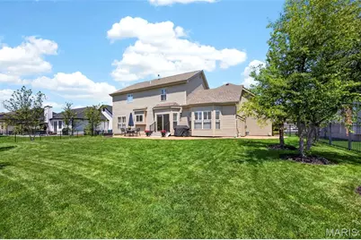 124 Central Park Avenue, Wentzville, MO 63385 - Photo 11