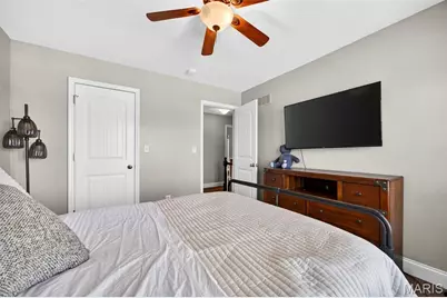 124 Central Park Avenue, Wentzville, MO 63385 - Photo 59