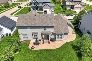 124 Central Park Ave, Wentzville, MO 63385 - Photo 17
