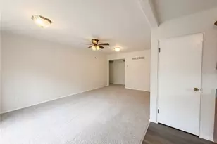 569 Lodge Dr, Saint Louis, MO 63126 - Photo 11