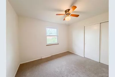 569 Lodge Drive, Saint Louis, MO 63126 - Photo 13