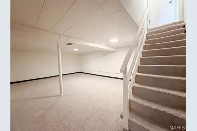 569 Lodge Drive, Saint Louis, MO 63126 - Photo 15