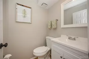 349 Nantucket Dr, Ballwin, MO 63011 - Photo 9