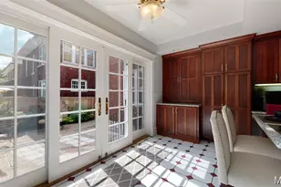 6637 Waterman Ave, University City, MO 63130 - Photo 15