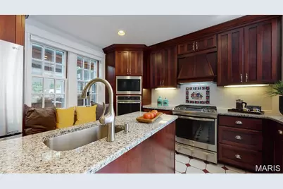 6637 Waterman Avenue, University City, MO 63130 - Photo 11