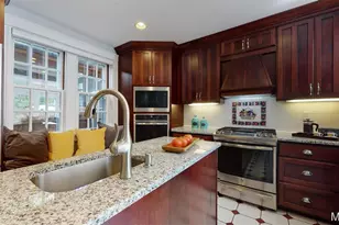 6637 Waterman Ave, University City, MO 63130 - Photo 11